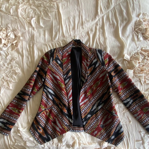 Twelfth Street by Cynthia Vincent Women Ikat Shawl Jacket Blazer - Picture 6 of 10
